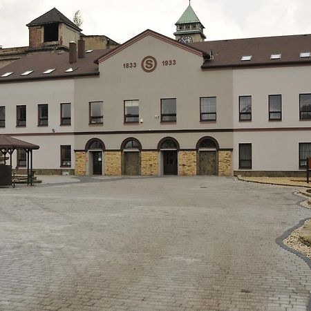 Stary Dwor Bed & Breakfast Żywiec Dış mekan fotoğraf