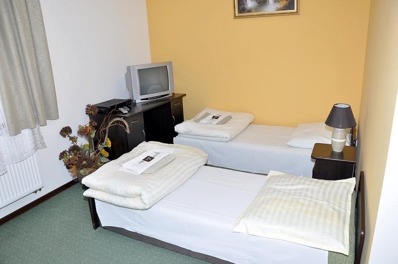 Stary Dwor Bed & Breakfast Żywiec Dış mekan fotoğraf